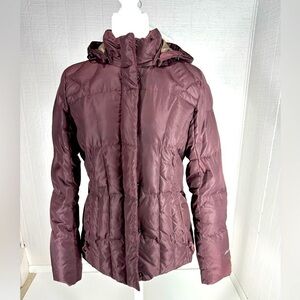 Eddie Bauer burgundy hooded puffer jacket size M
